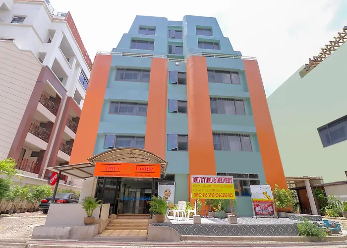 12pm Hotel 3*